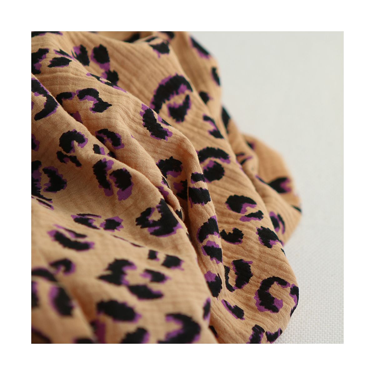 Double gaze de coton Fauve Graou fond camel Double gaze de coton Fauve Graou fond camel