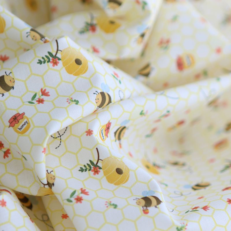 copy of Freesia - Popeline coton BIO imprimé fleuri vert et rouge