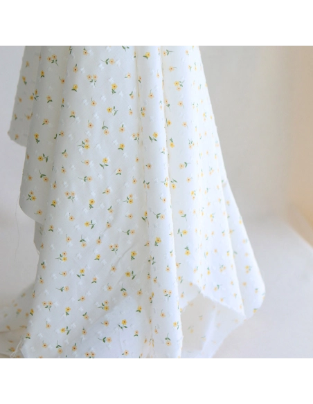 Armelle - plumetis de coton blanc imprimé fleuri jaune