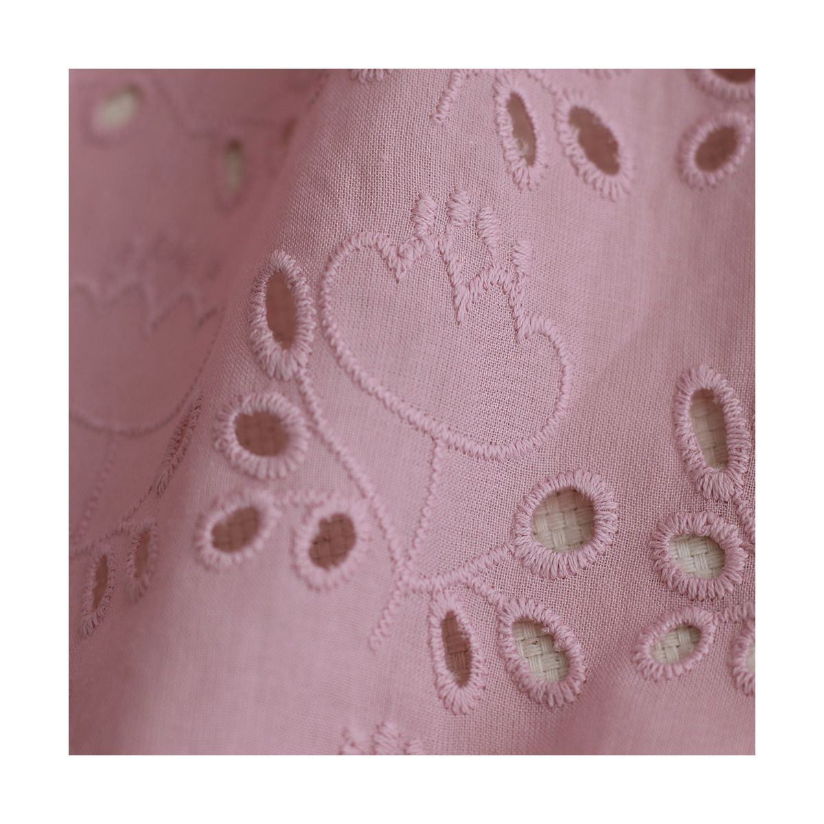 Broderie anglaise coton coloris vieux rose Broderie anglaise coton coloris vieux rose