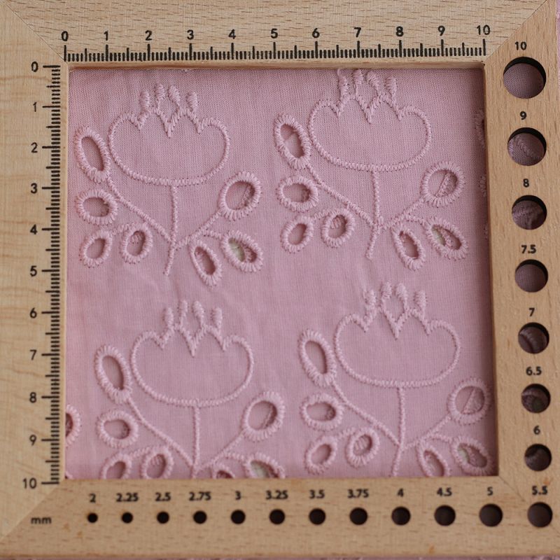 Broderie anglaise coton coloris vieux rose