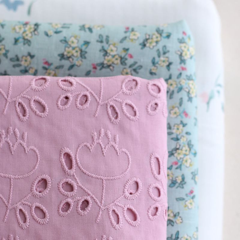 Broderie anglaise coton coloris vieux rose