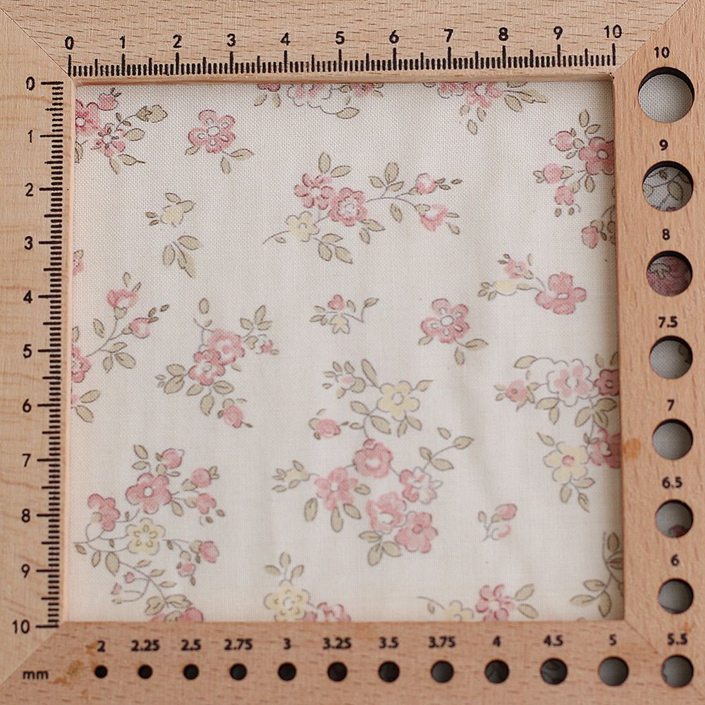 copy of Romy - Popeline douce coton organique fond ivoire imprimé fleuri