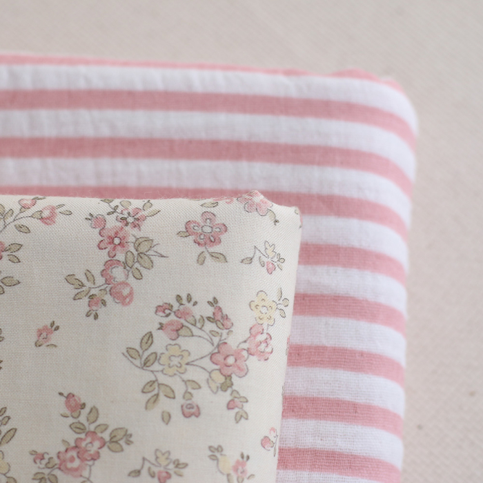 copy of Romy - Popeline douce coton organique fond ivoire imprimé fleuri