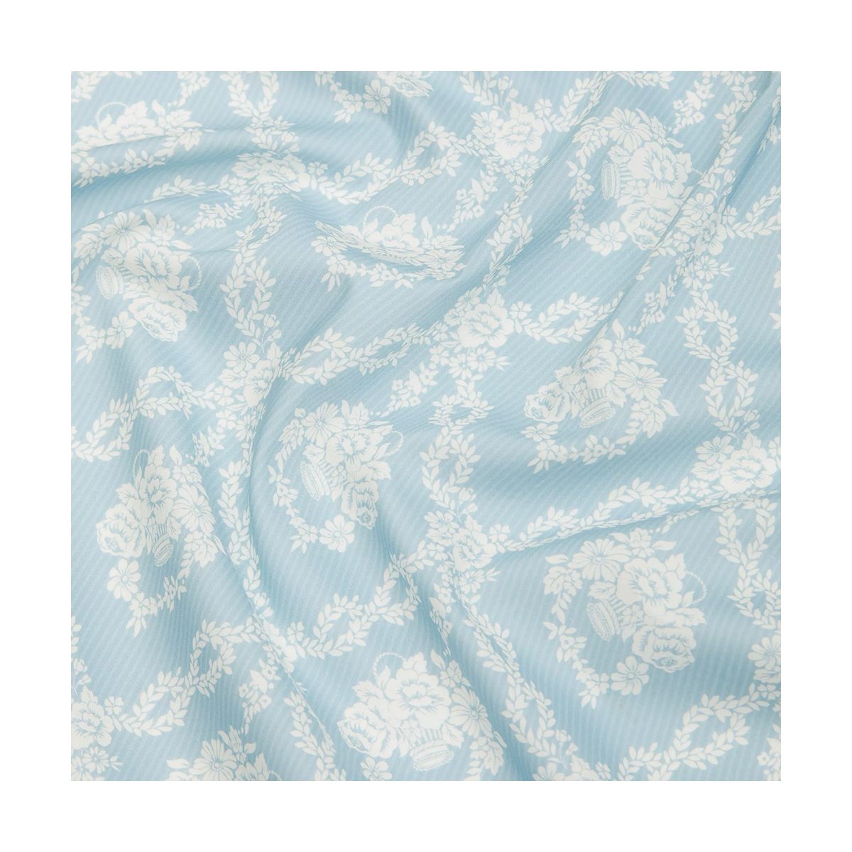 Liberty Tana Lawn® Bridgerton Garland Hampers A Liberty Tana Lawn® Bridgerton Garland Hampers A