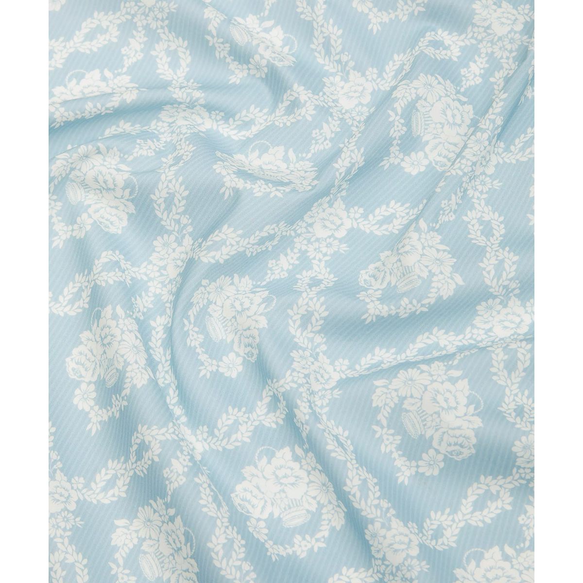 Liberty Tana Lawn® Bridgerton Garland Hampers A Liberty Tana Lawn® Bridgerton Garland Hampers A