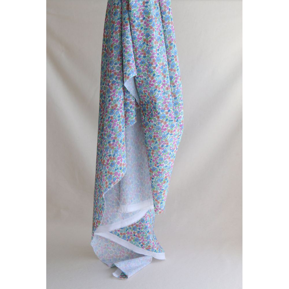 Maelle - Batiste de coton douce à imprimé fleuri bleu