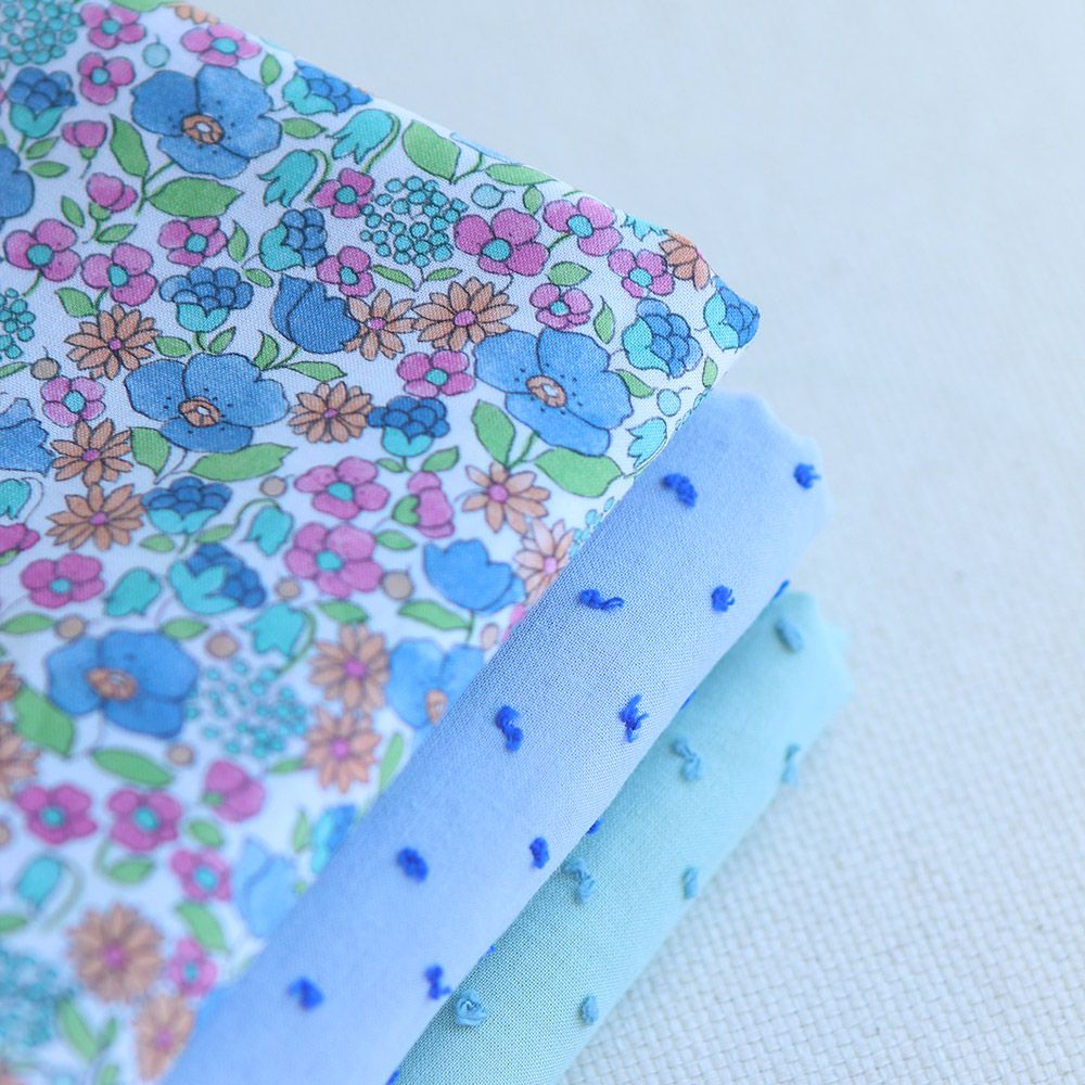 Maelle - Batiste de coton douce à imprimé fleuri bleu