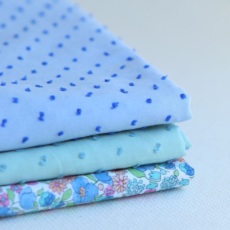 Maelle - Batiste de coton douce à imprimé fleuri bleu