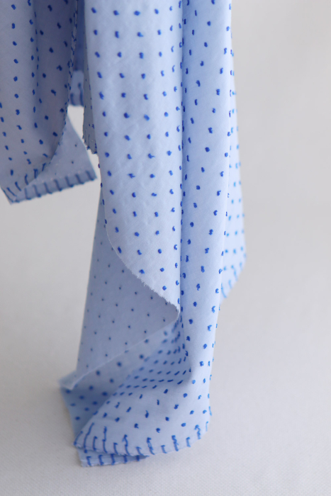 Plumetis de coton bicolore bleu ciel / bleu roi