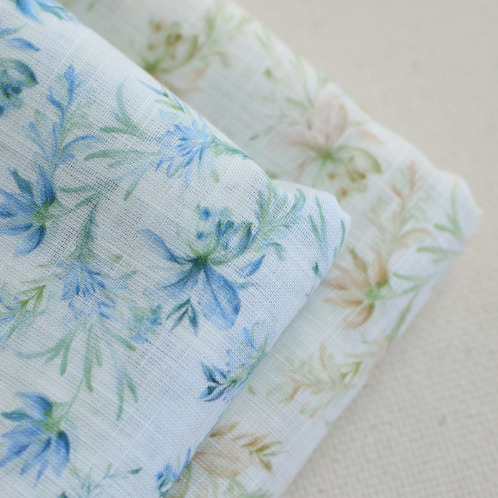 - Voile de coton texturé imprimé fleuri