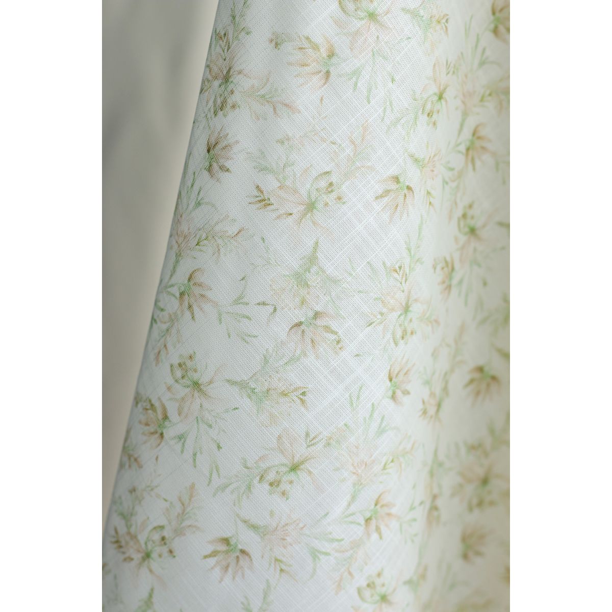 copy of Pernille - Voile de coton texturé imprimé fleuri copy of Pernille - Voile de coton texturé imprimé fleuri