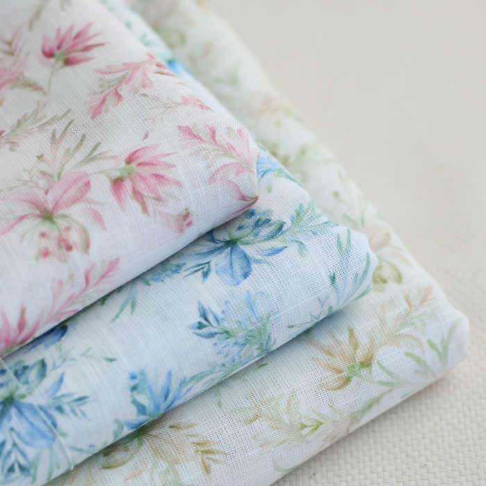 - Voile de coton texturé imprimé fleuri