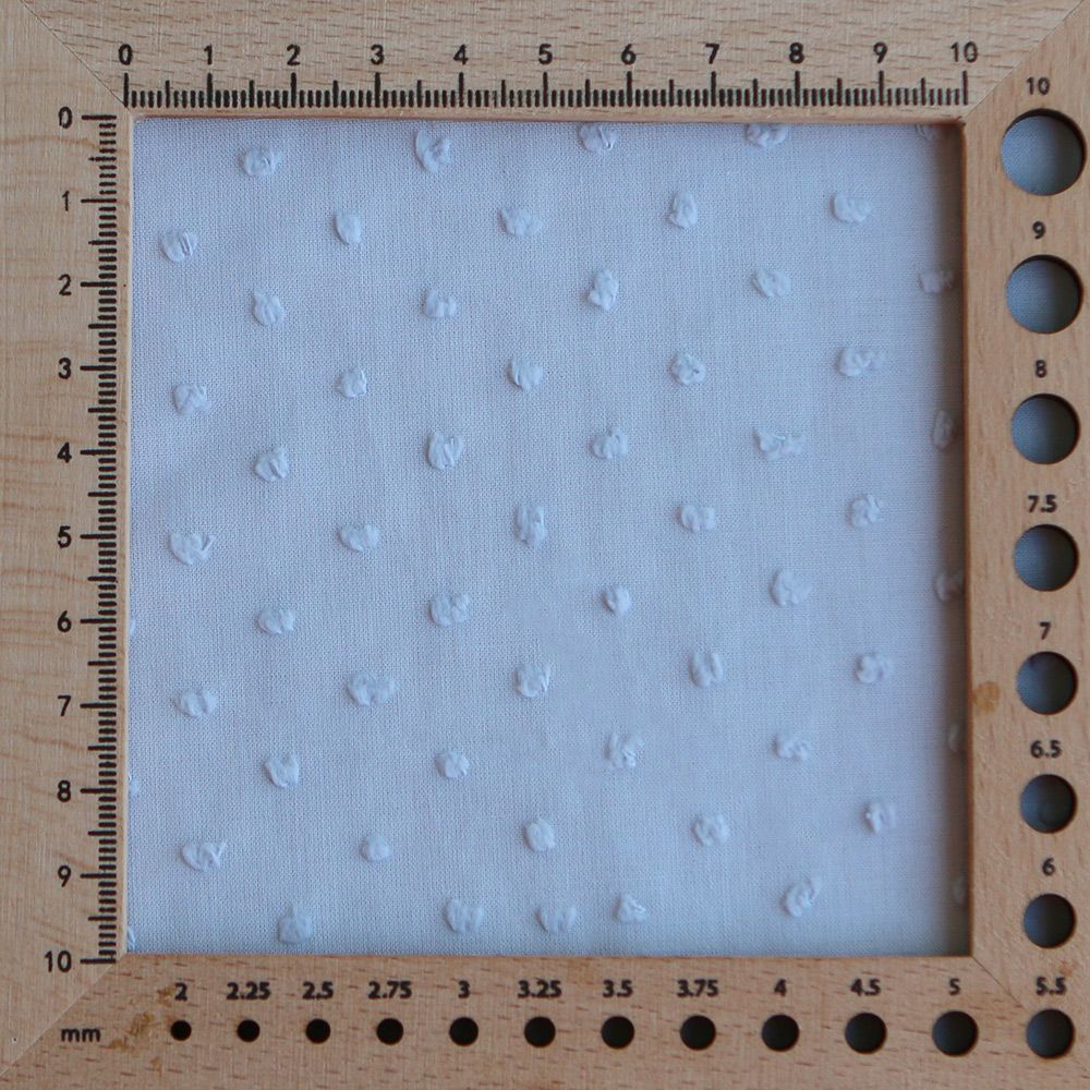 Plumetis de coton coloris gris perle