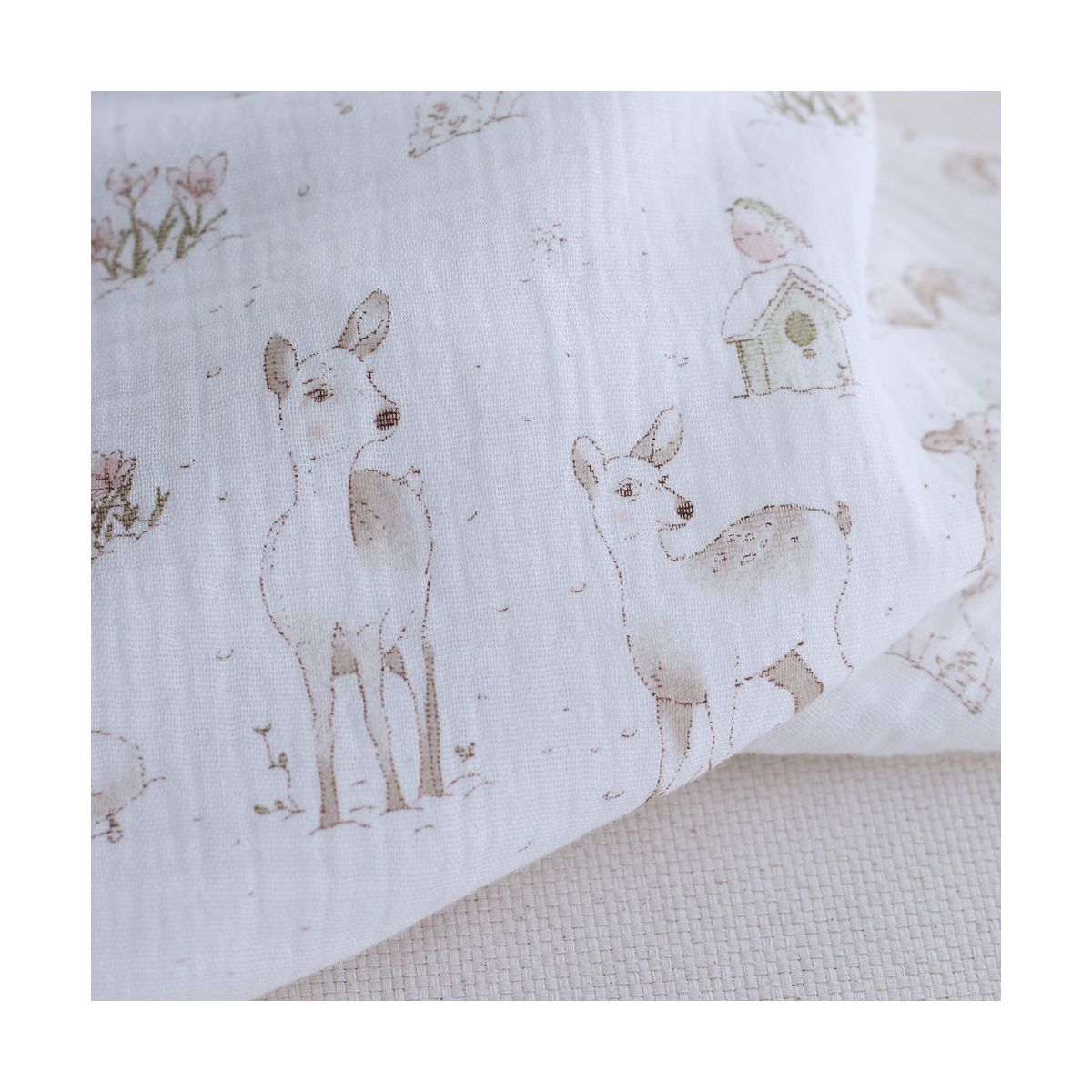 Robin - Double gaze de coton motif forêt tons beige Robin - Double gaze de coton motif forêt tons beige