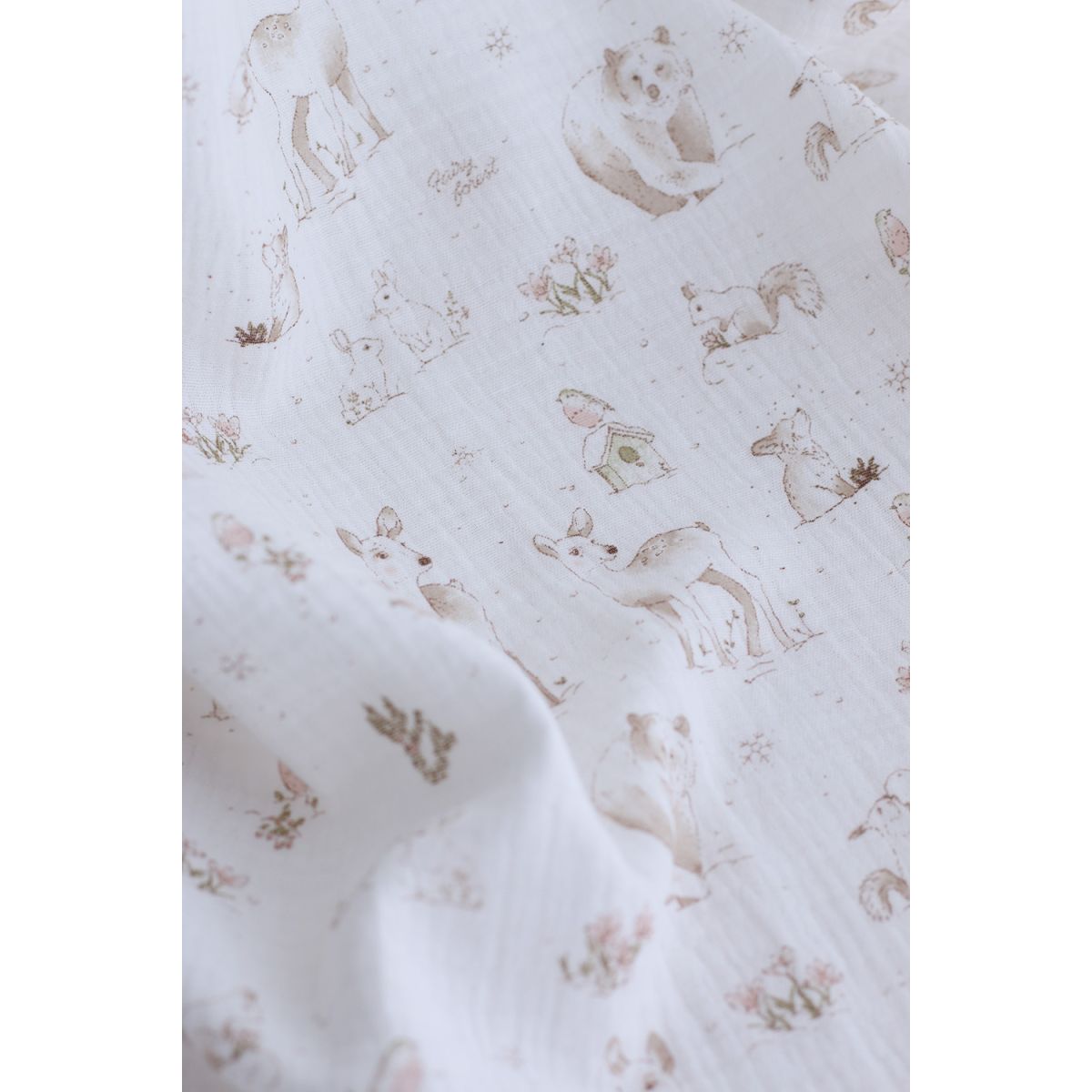 Robin - Double gaze de coton motif forêt tons beige Robin - Double gaze de coton motif forêt tons beige