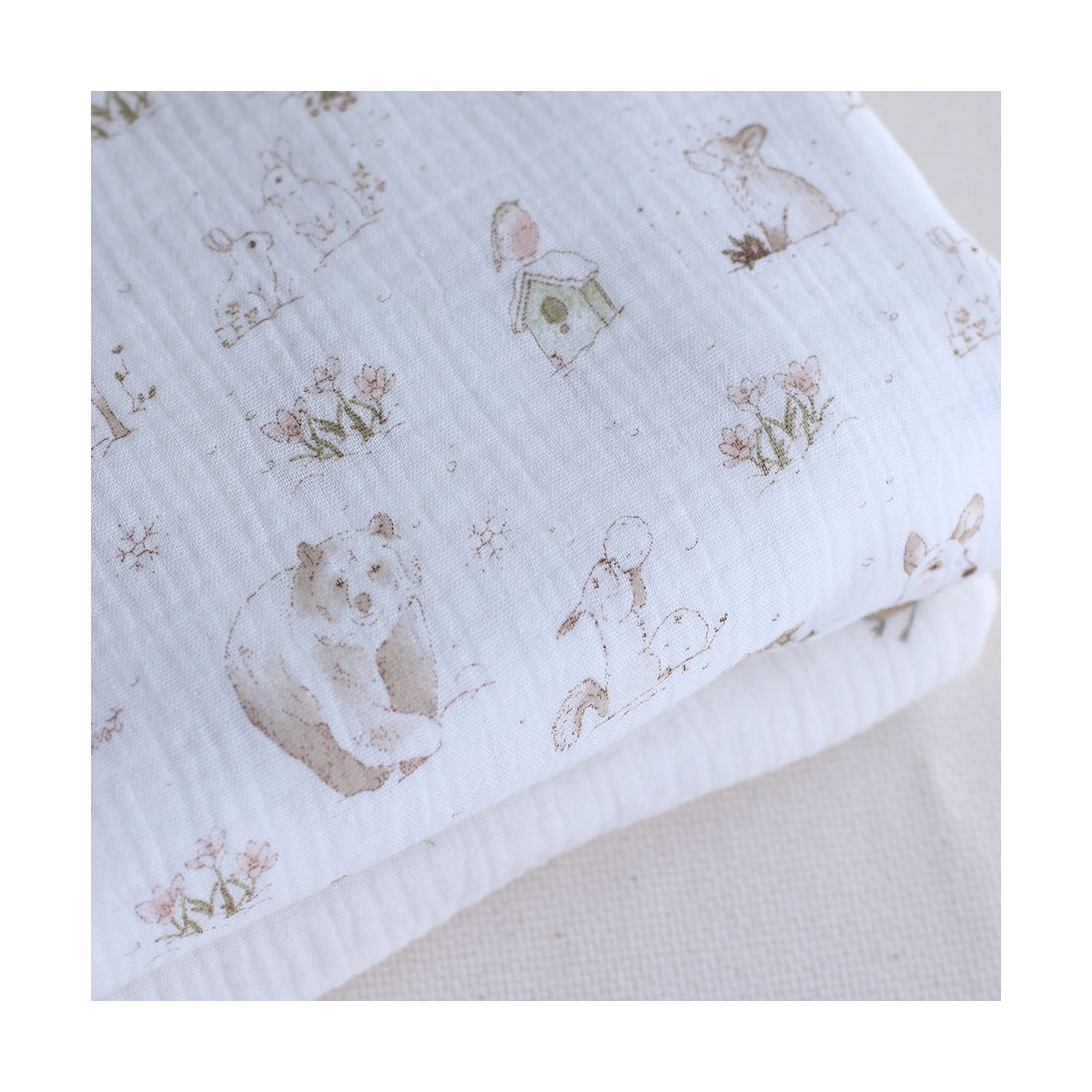Robin - Double gaze de coton motif forêt tons beige Robin - Double gaze de coton motif forêt tons beige