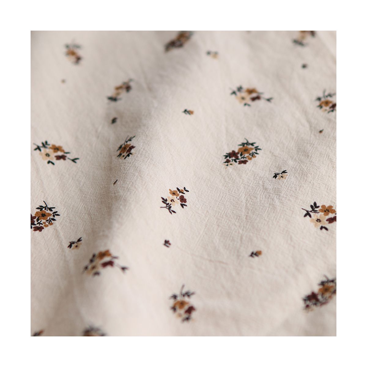 Laure - Coton lavé bio coloris vanille motif cuir Laure - Coton lavé bio coloris vanille motif cuir