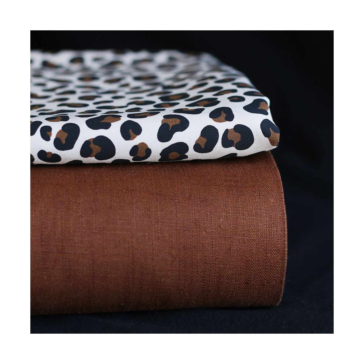 Lea - Viscose écru imprimé exclusif Graou Lea - Viscose écru imprimé exclusif Graou