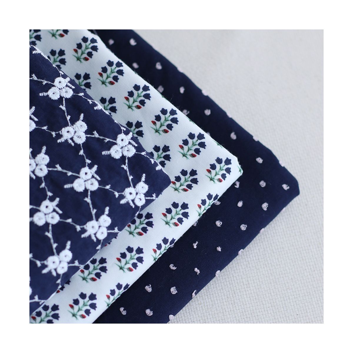 copy of Plumetis de coton bicolore vert d'eau