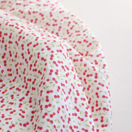 Batiste de coton cerises rouges