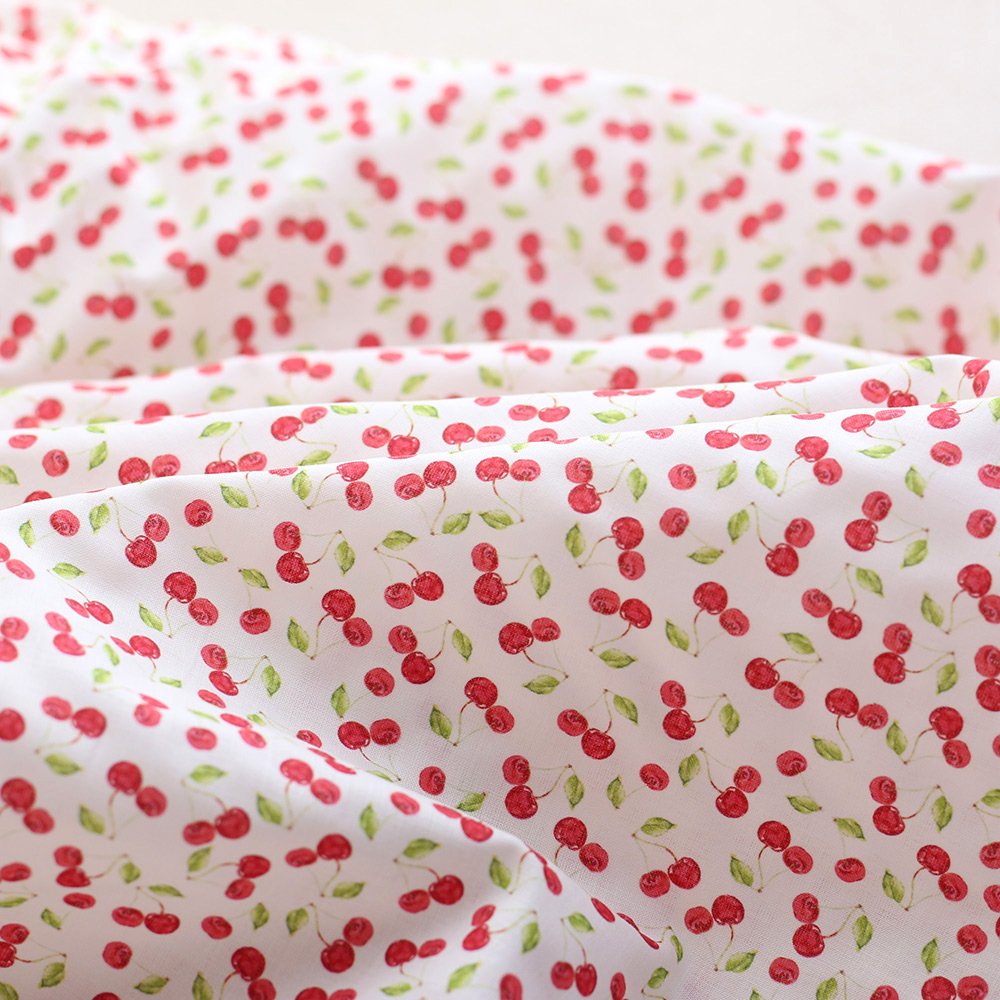 Cerise - Batiste de coton douce à imprimé rouge