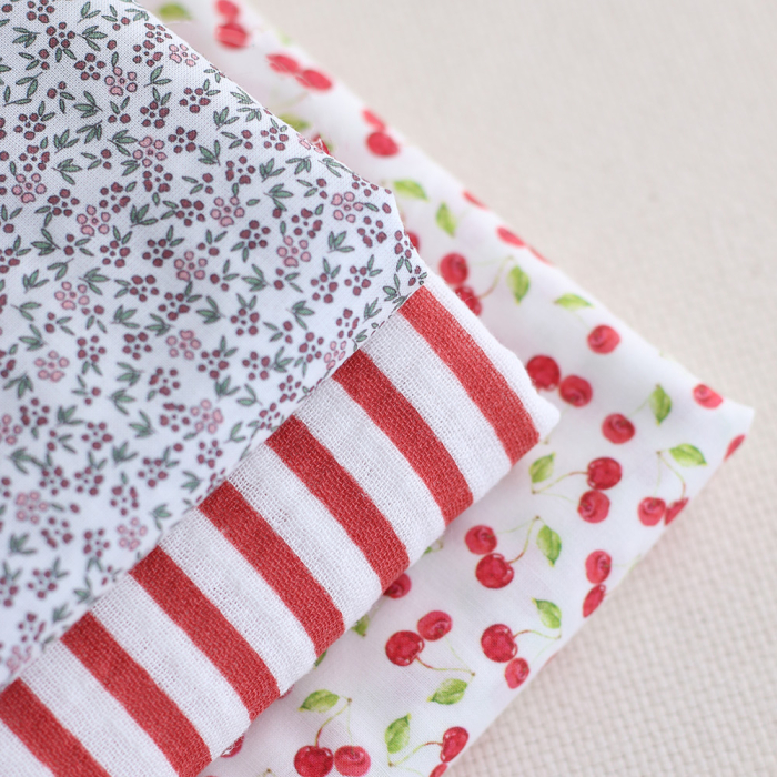 Coraline - Batiste de coton douce à imprimé petit fleuri