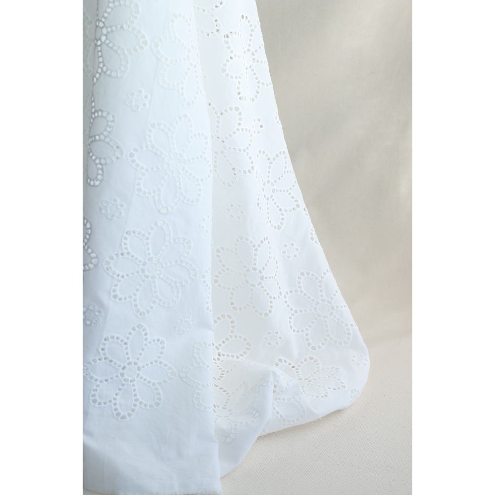 copy of Broderie anglaise plumetis de coton coloris blanc