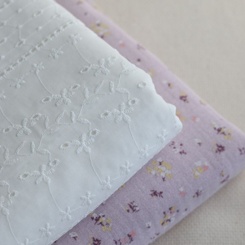 copy of Broderie anglaise plumetis de coton coloris blanc