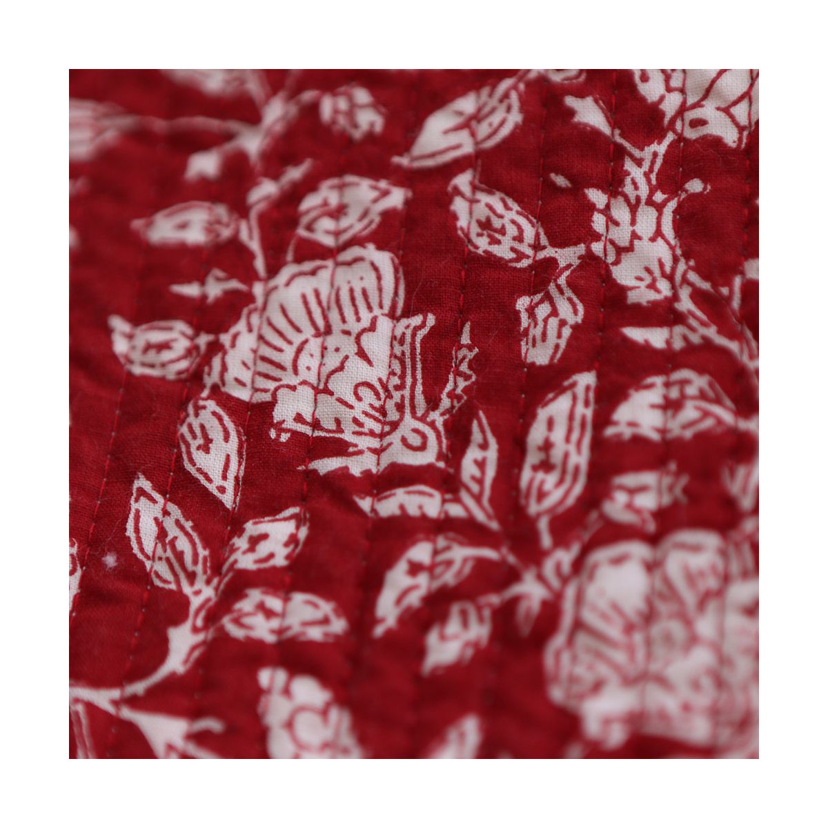 copy of Tissu indien matelassé double face coton hand block largeur 100cm copy of Tissu indien matelassé double face coton hand block largeur 100cm