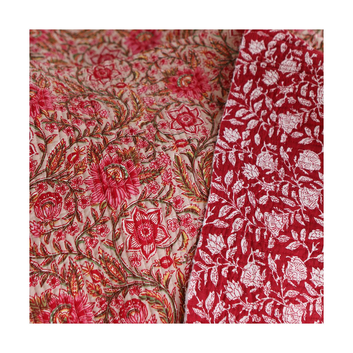 copy of Tissu indien matelassé double face coton hand block largeur 100cm copy of Tissu indien matelassé double face coton hand block largeur 100cm