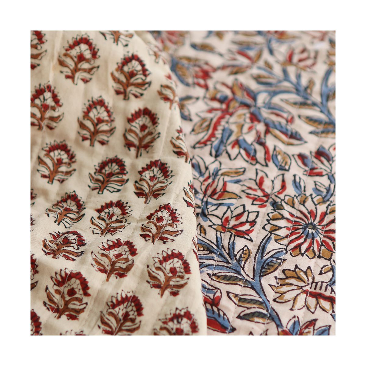 copy of Tissu indien matelassé double face coton hand block largeur 100cm copy of Tissu indien matelassé double face coton hand block largeur 100cm