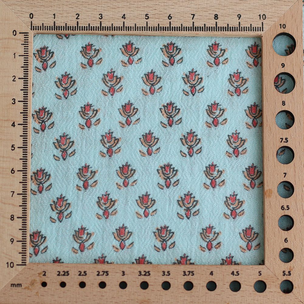 copy of Sheila - Tissu coton crêpe gaufré framboise à motifs