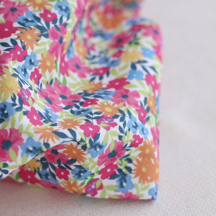 copy of Suzy - Batiste de coton douce à imprimé fleuri bleu