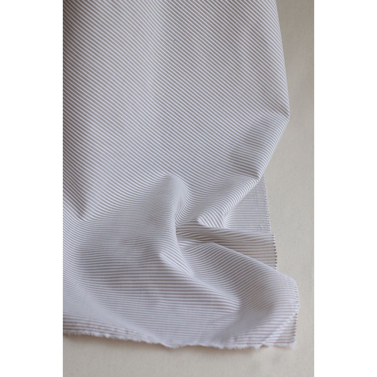 Coton gaufré mélangé à rayures blanc et ficelle Coton gaufré mélangé à rayures blanc et ficelle