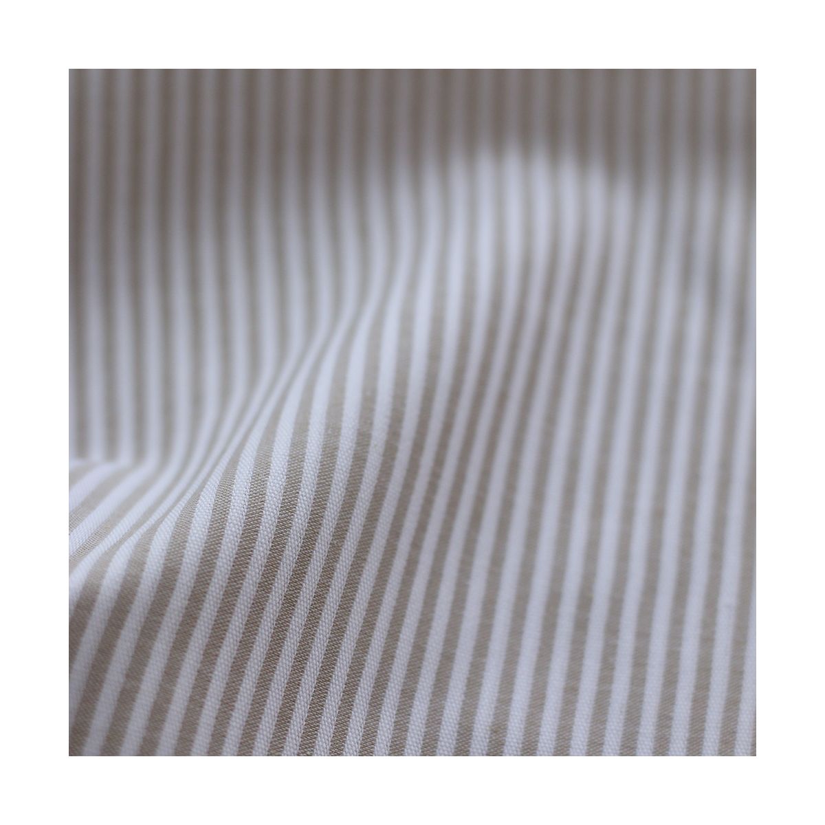 Coton gaufré mélangé à rayures blanc et ficelle Coton gaufré mélangé à rayures blanc et ficelle