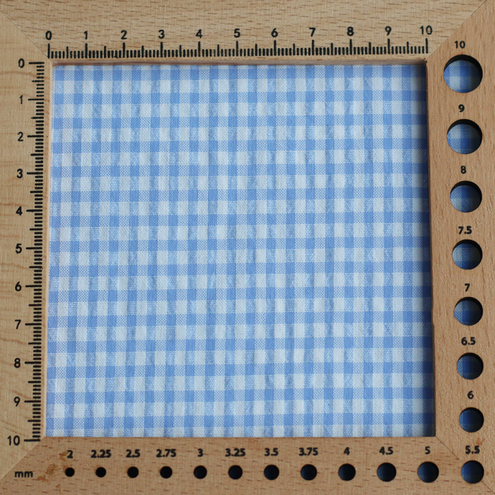 Seersucker / Coton gaufré vichy mini 3mm blanc / bleu frais