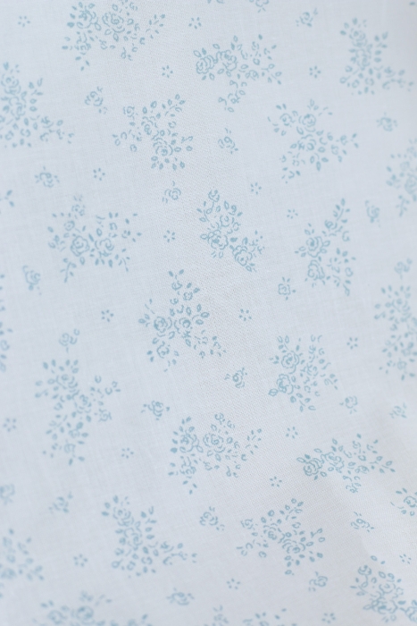 Renée - Batiste de coton douce à imprimé fleuri bleu