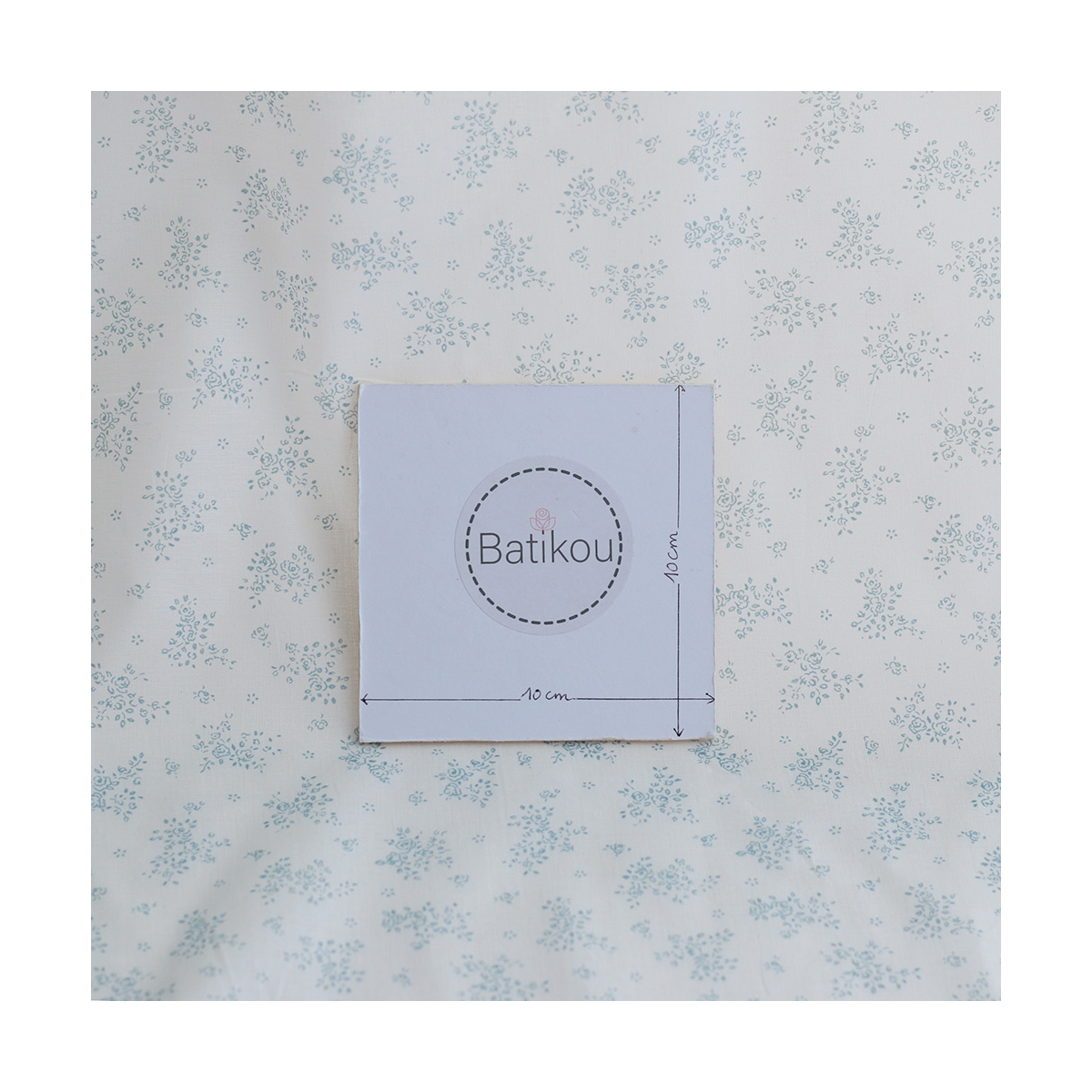 Renée - Batiste de coton douce à imprimé fleuri bleu