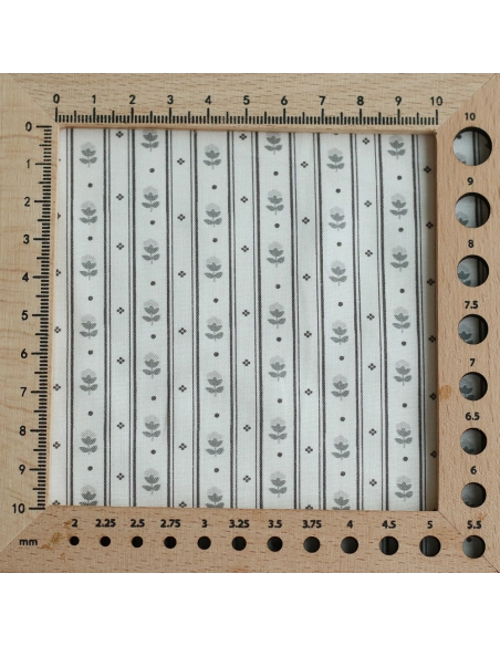 copy of Popeline de coton douce qualité SWEET fond lait motif petits hérissons