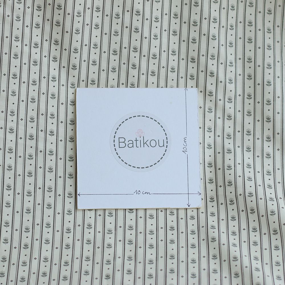 copy of Popeline de coton douce qualité SWEET fond lait motif petits hérissons