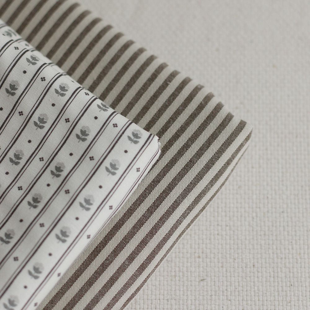 Coton tissé rayures écru et café