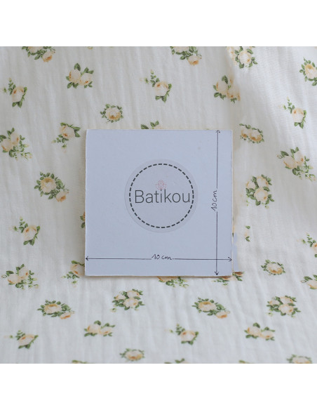 Rosabella - Double gaze de coton BIO blanc motif fleuri vanille