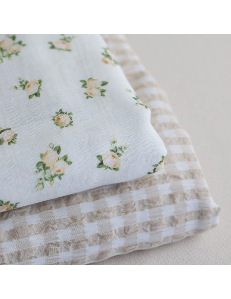 Rosabella - Double gaze de coton BIO blanc motif fleuri vanille