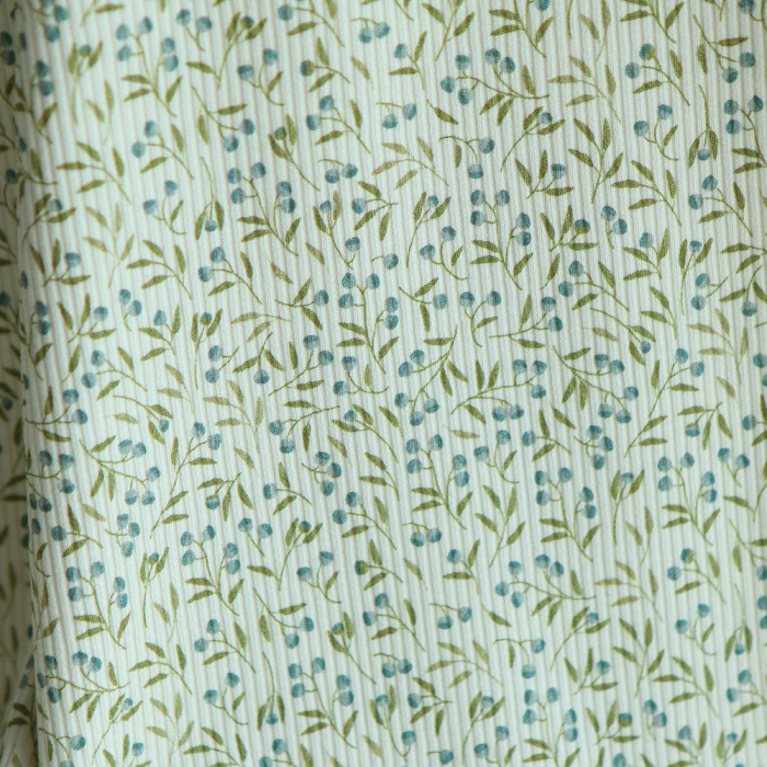 Jersey coton côtes fines à motif baies bleu et vert