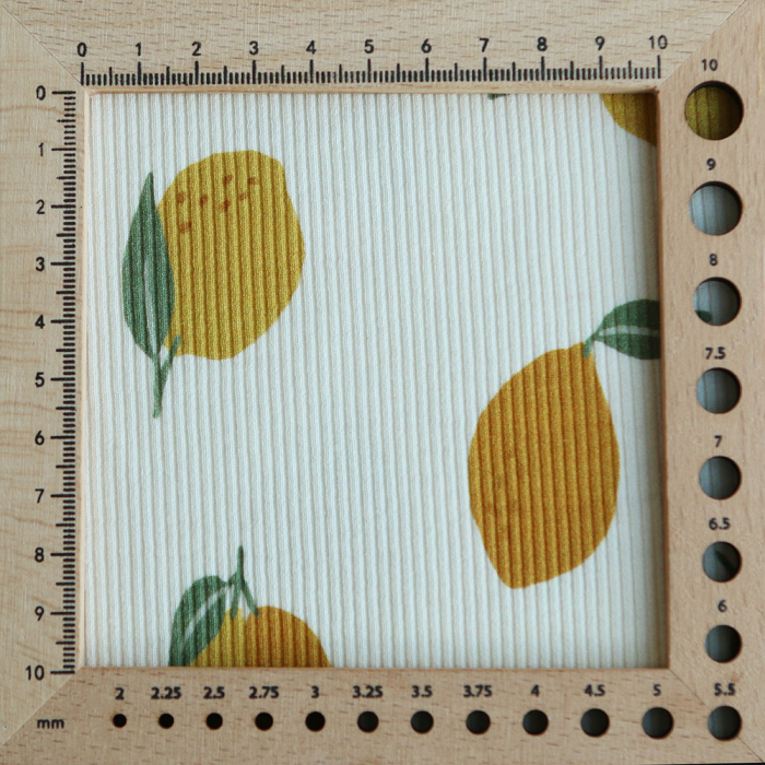 Jersey coton côtes fines à motif citrons jaunes