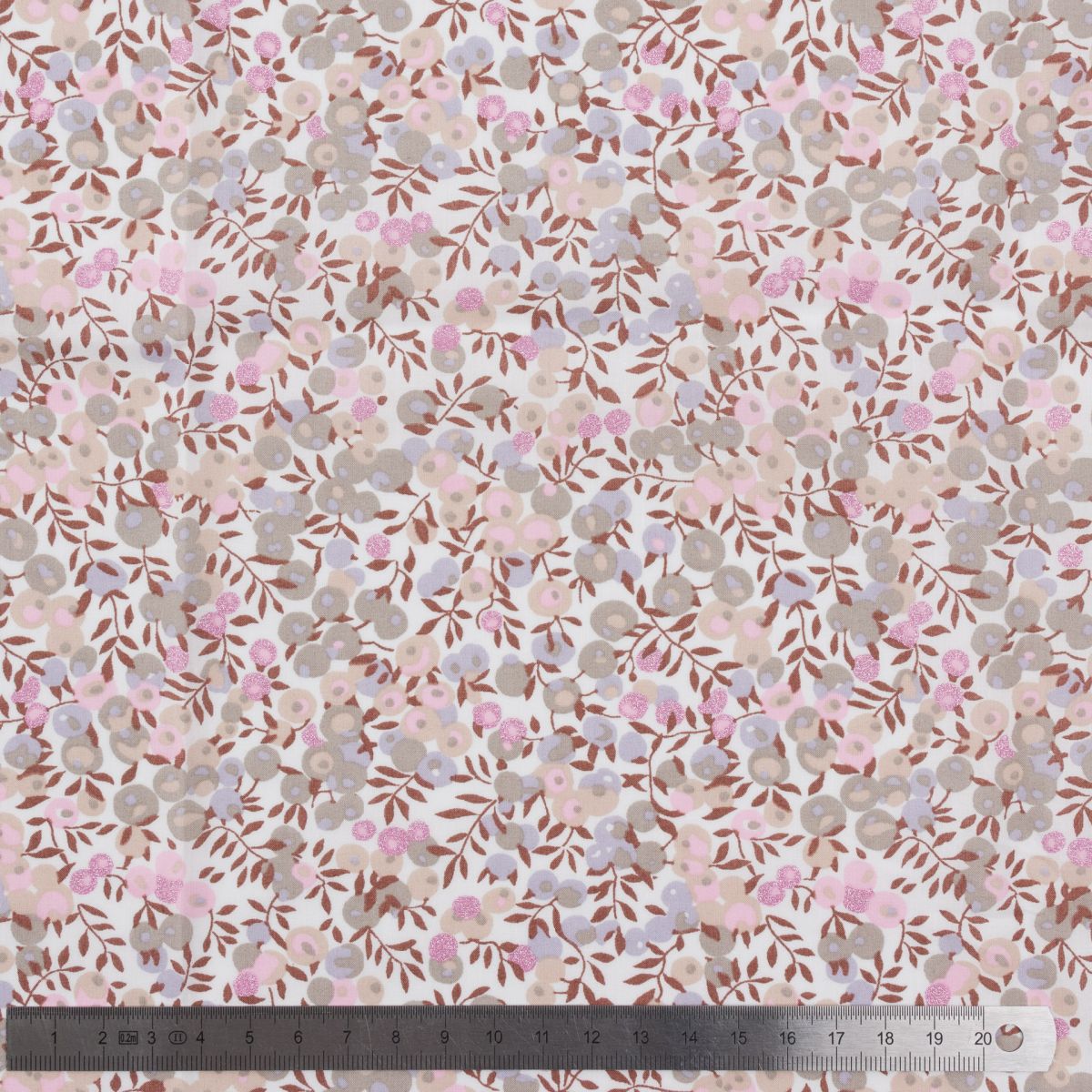 Liberty Tana Lawn® metallic Wiltshire Liberty Tana Lawn® metallic Wiltshire