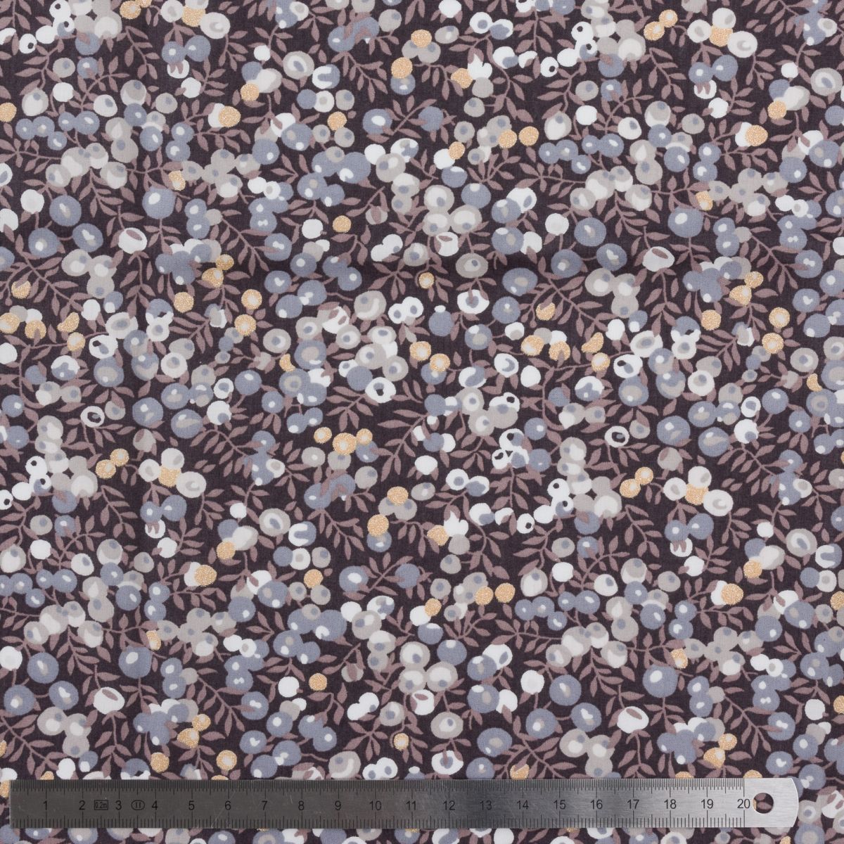 Liberty Tana Lawn® metallic Wiltshire Liberty Tana Lawn® metallic Wiltshire
