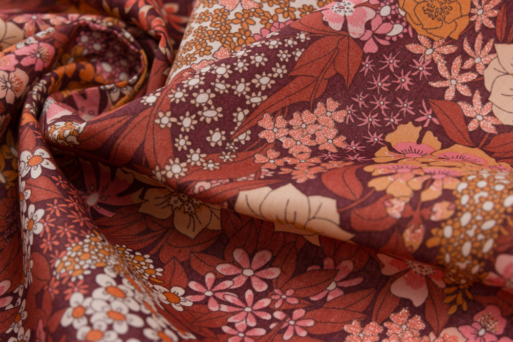 Liberty Tana Lawn® metallic Poppy and daisy