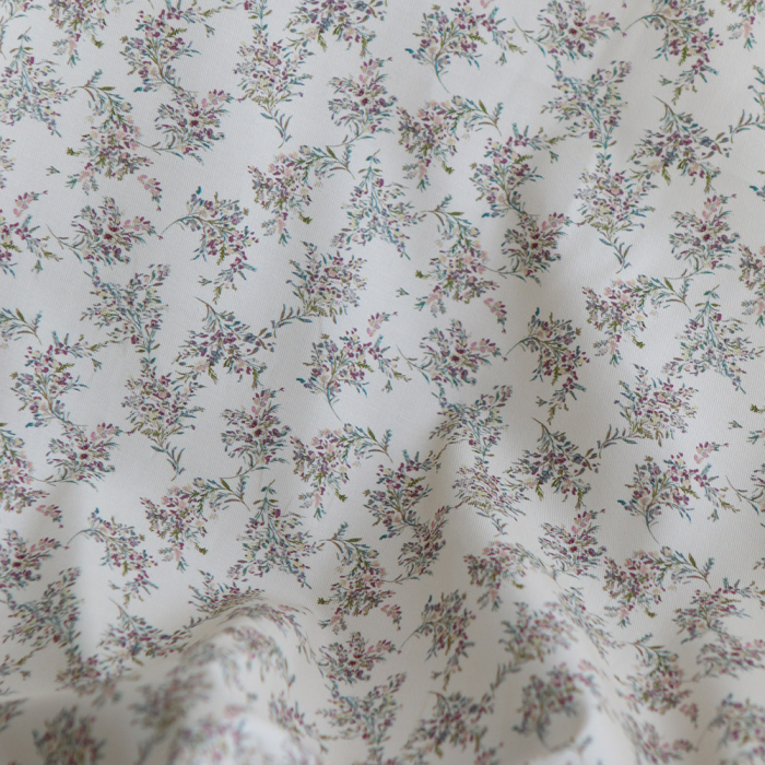 Stefie - Tissu sergé / twill de coton organique imprimé fleuri
